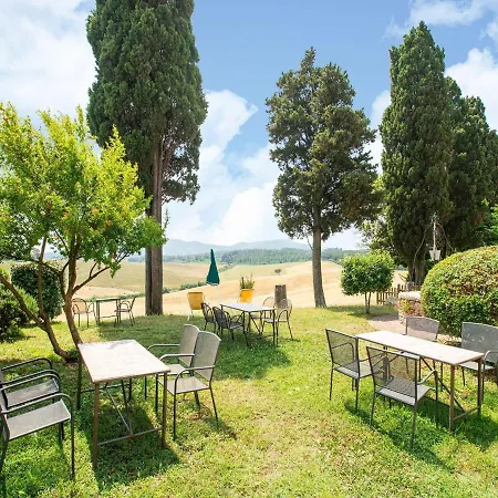 Charming In Collesalvetti With Garden Hébergement de vacances *